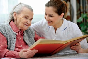 Doen&ccedil;a de Alzheimer afeta o reconhecimento dos rostos